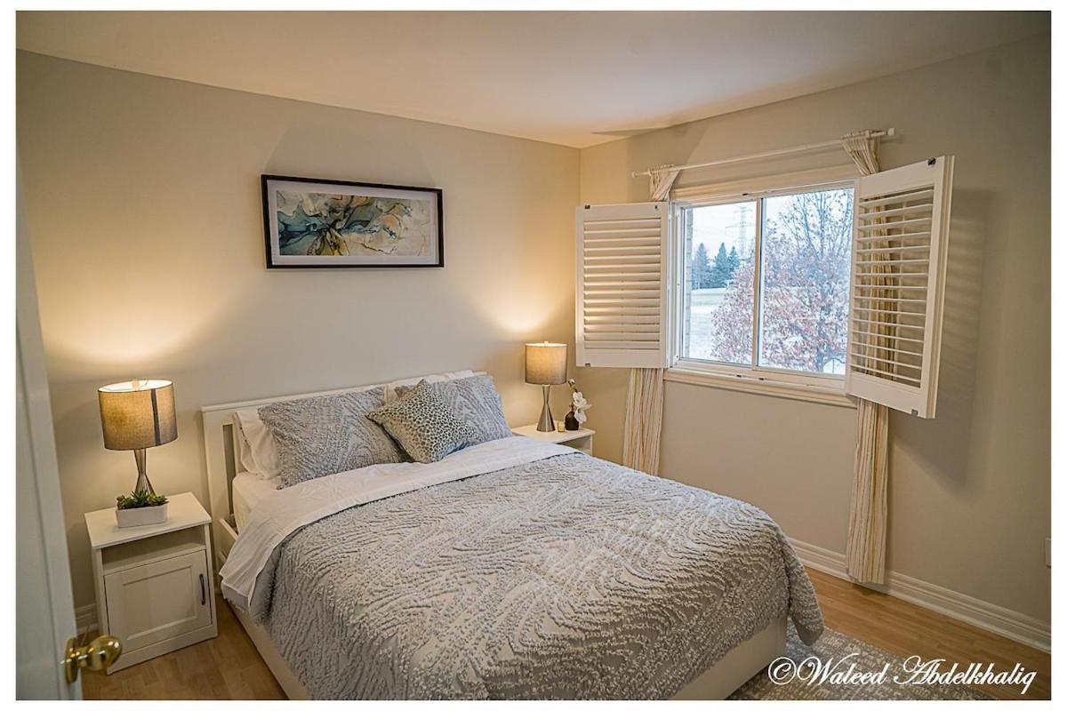 Sunroom House - 4 Bedrooms มิสซิสซอกา ภายนอก รูปภาพ