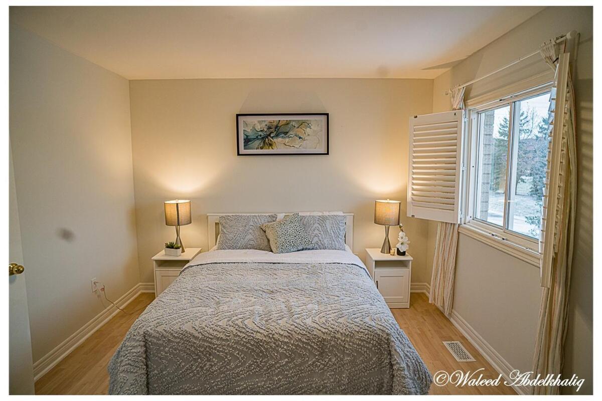 Sunroom House - 4 Bedrooms มิสซิสซอกา ภายนอก รูปภาพ